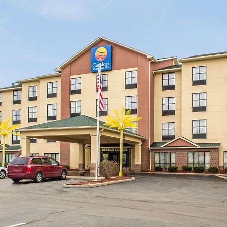 Comfort Inn & Suites Kent - University Area Exterior foto